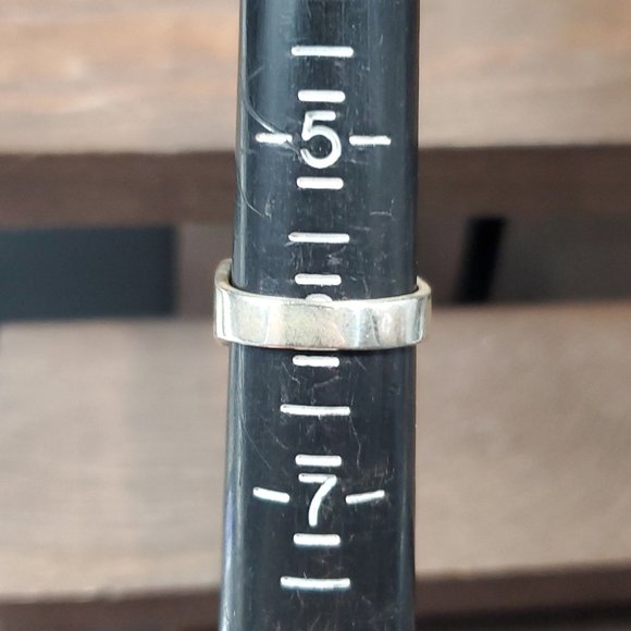 Size 6 925 Sterling Silver Beautiful Marcasite Stone Pattern Ring - Picture 6 of 8